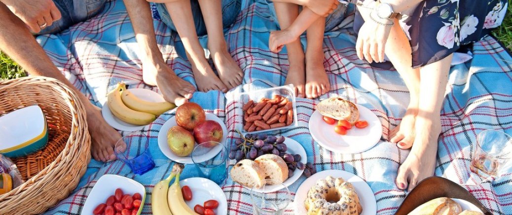 3.7.22 Generalversammlung und PickNick von der FEL im Merscher Park